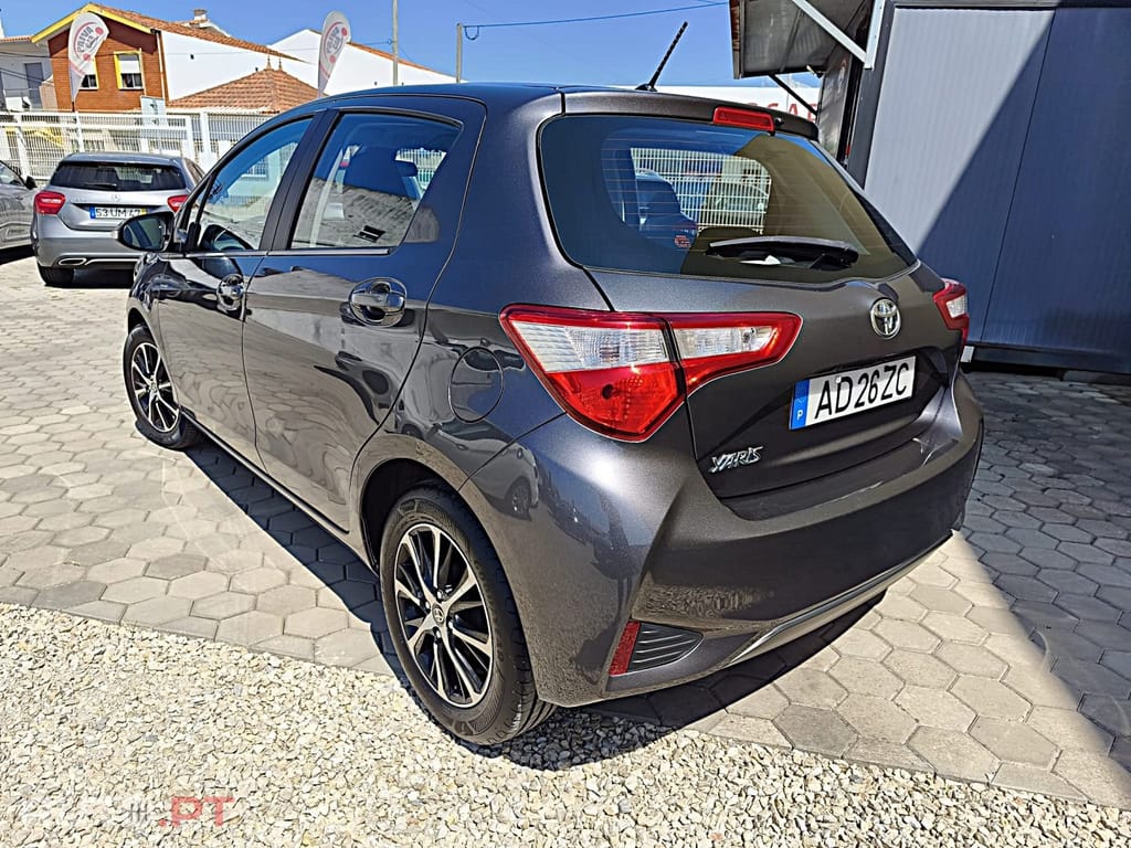 Toyota Yaris 1.0 VVT-i Comfort Plus