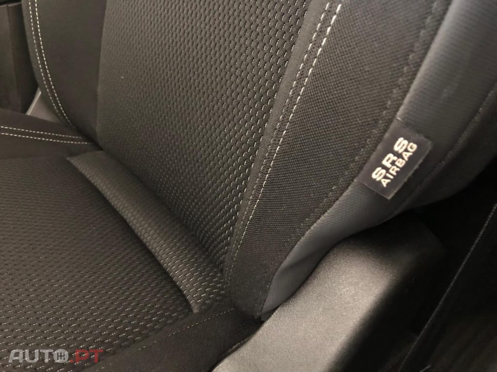 Jeep Renegade 1.0 T Night Eagle