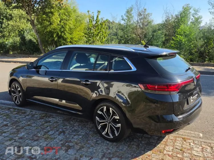 Renault Mégane Sport Tourer 1.5 Blue dCi Limited EDC