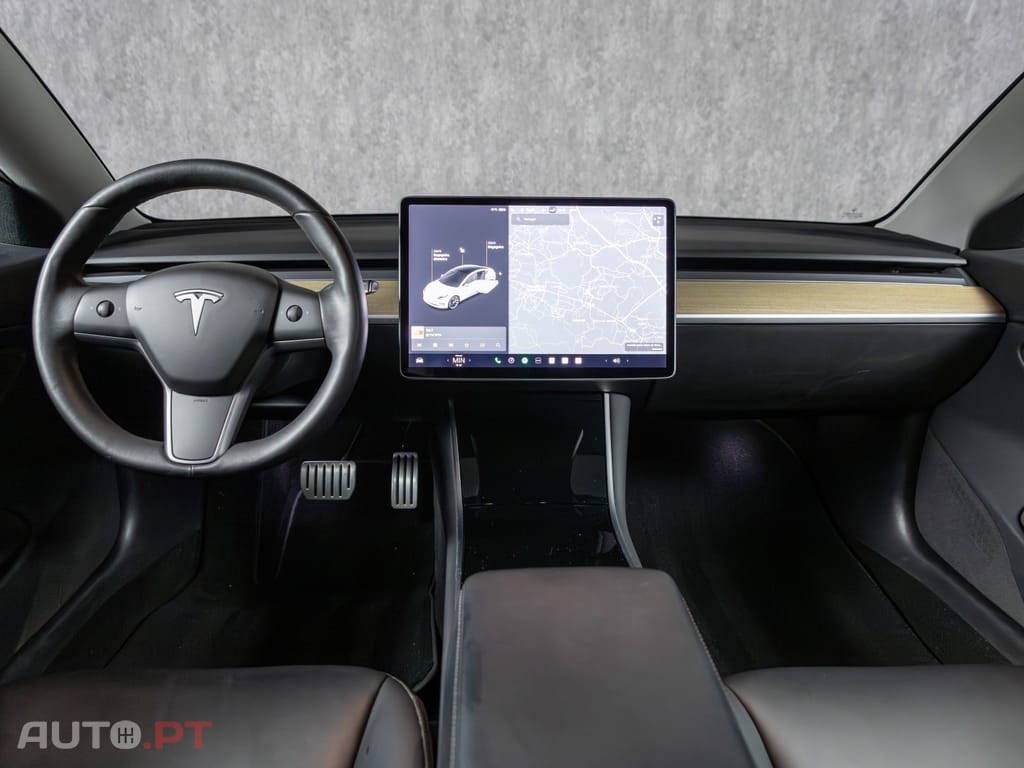Tesla Model 3 Long-Range Dual Motor AWD