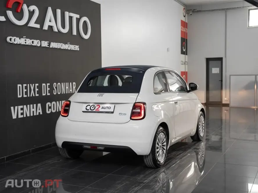 Fiat 500e Standard