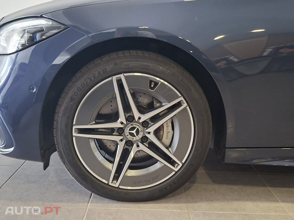 Mercedes-Benz C 300 e 9G-TRONIC AMG Line Advanced