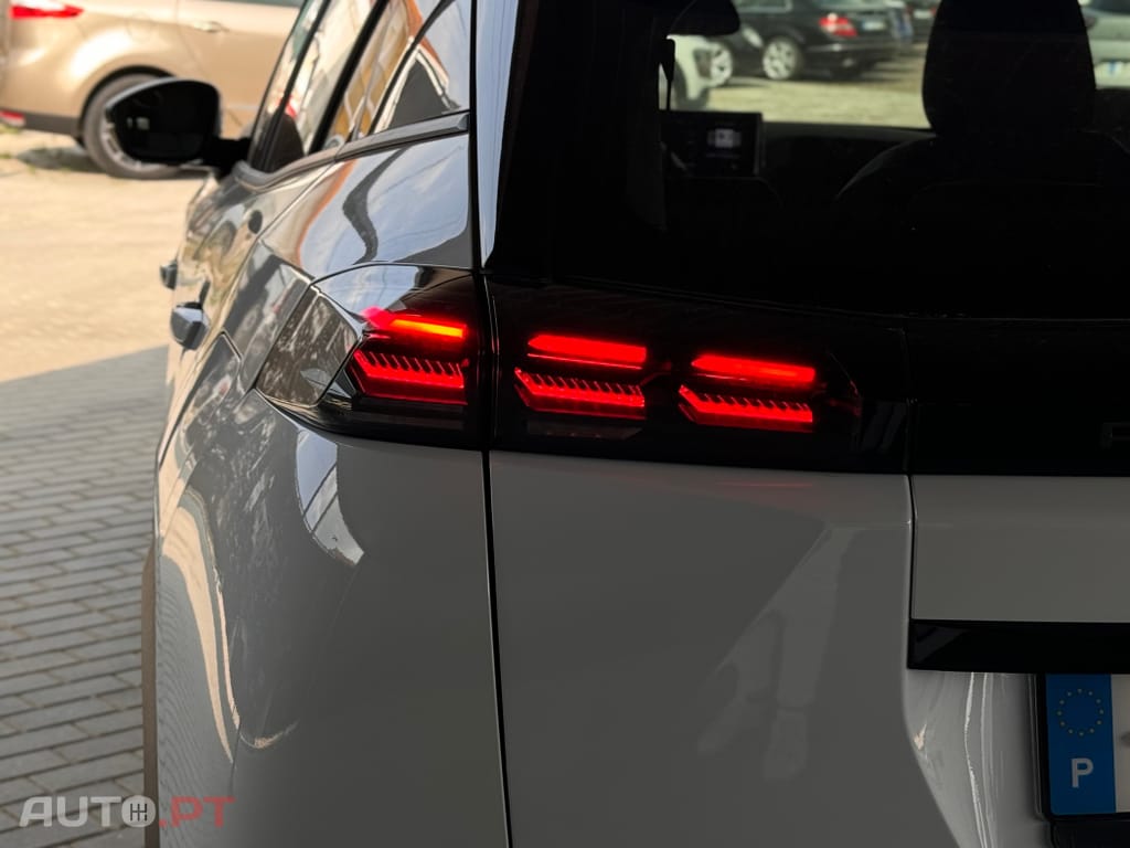 Peugeot 2008 1.2 PureTech Allure