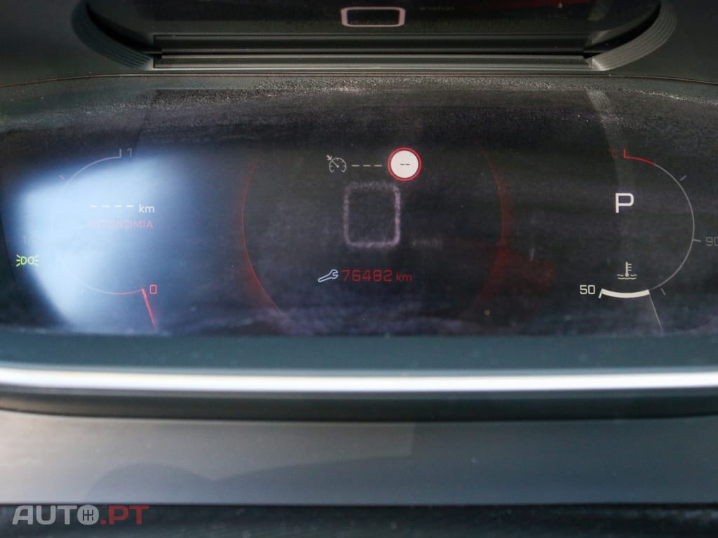 Peugeot 2008 1.2 PureTech Allure EAT8