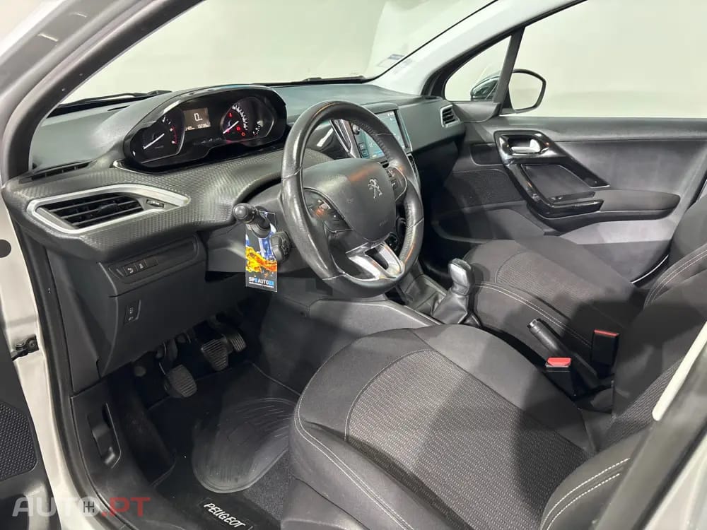 Peugeot 208 1.6 BlueHDi Active