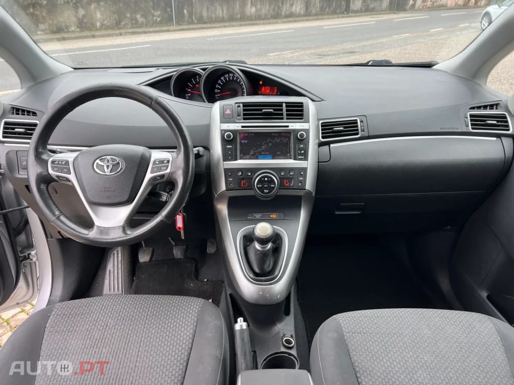 Toyota Verso 2.0 D-4D Comfort