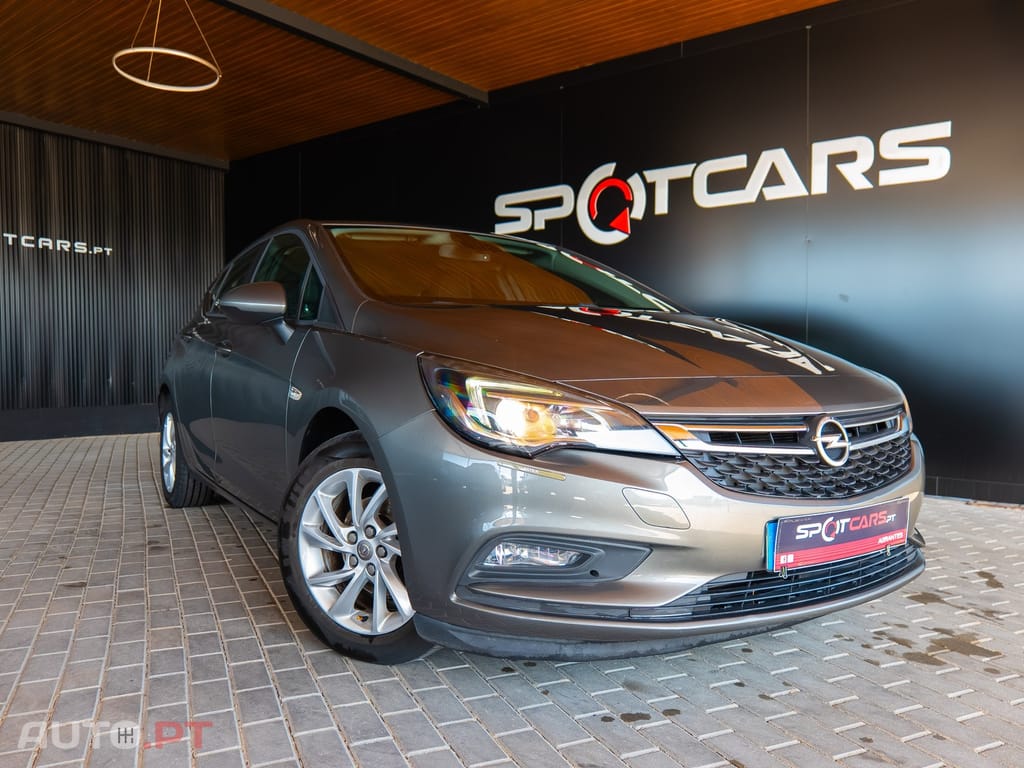 Opel Astra 1.6 CDTI Dynamic S/S