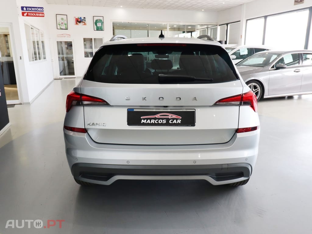 Skoda Kamiq 1.0 TSI Selection — fotografia 7