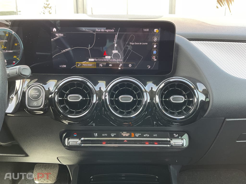 Mercedes-Benz GLA 200 d