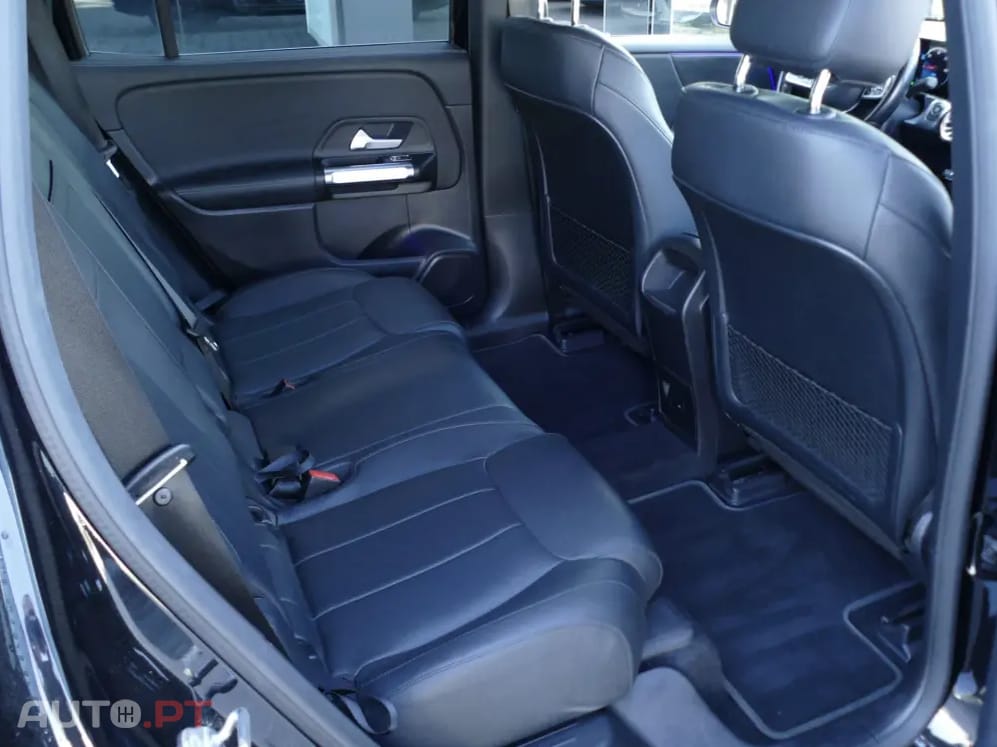 Mercedes-Benz EQB 300 4Matic