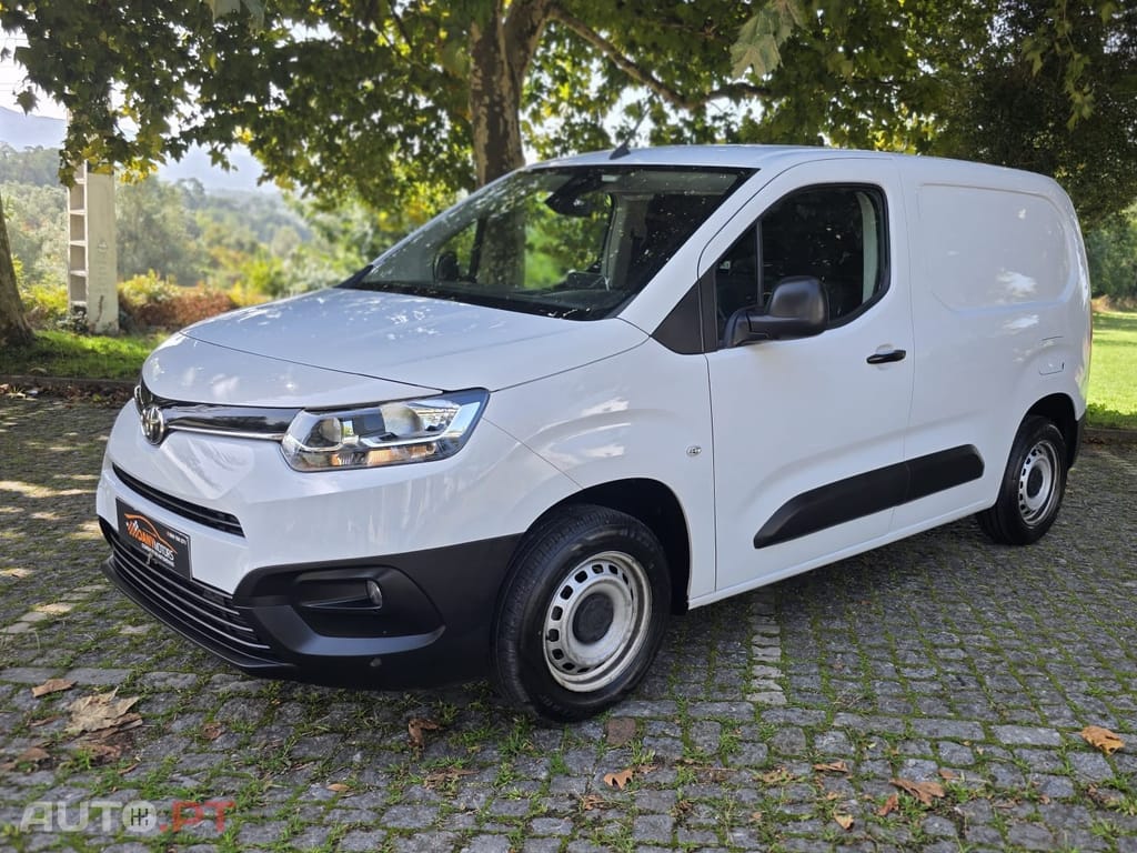 Toyota Proace City 1.5D L1 Exclusive