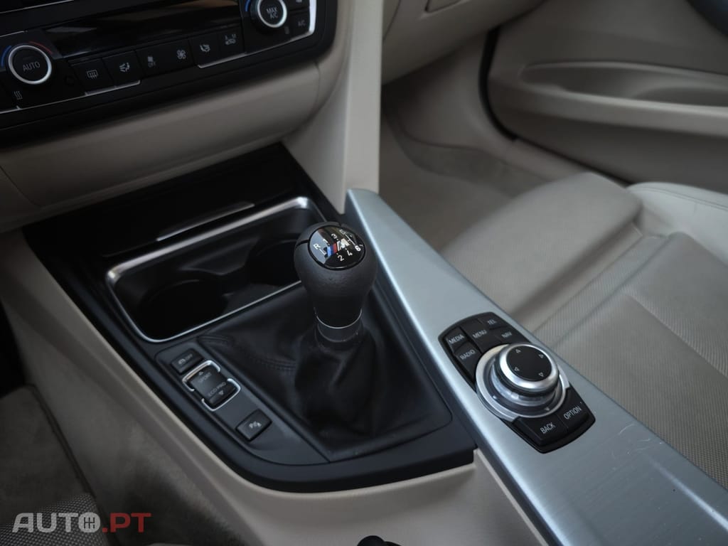 BMW 320 d Touring Line Modern