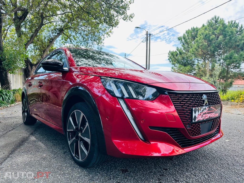 Peugeot 208 GT