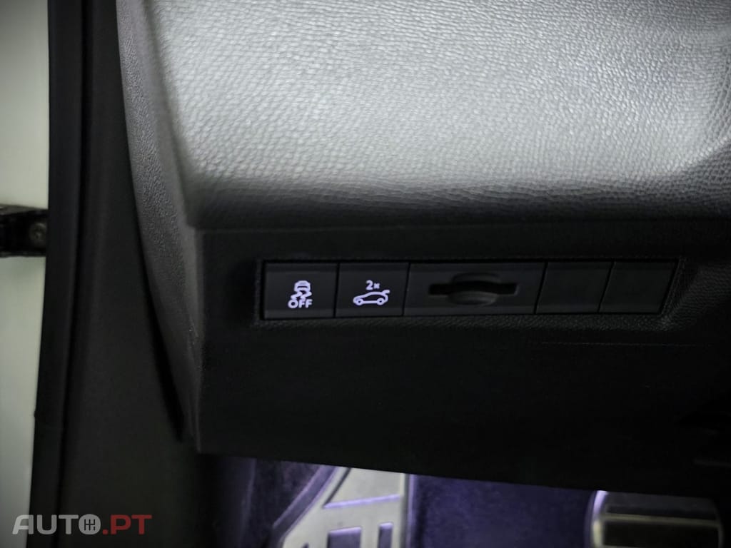 Peugeot 308 SW BlueHDi 130 EAT8 GT