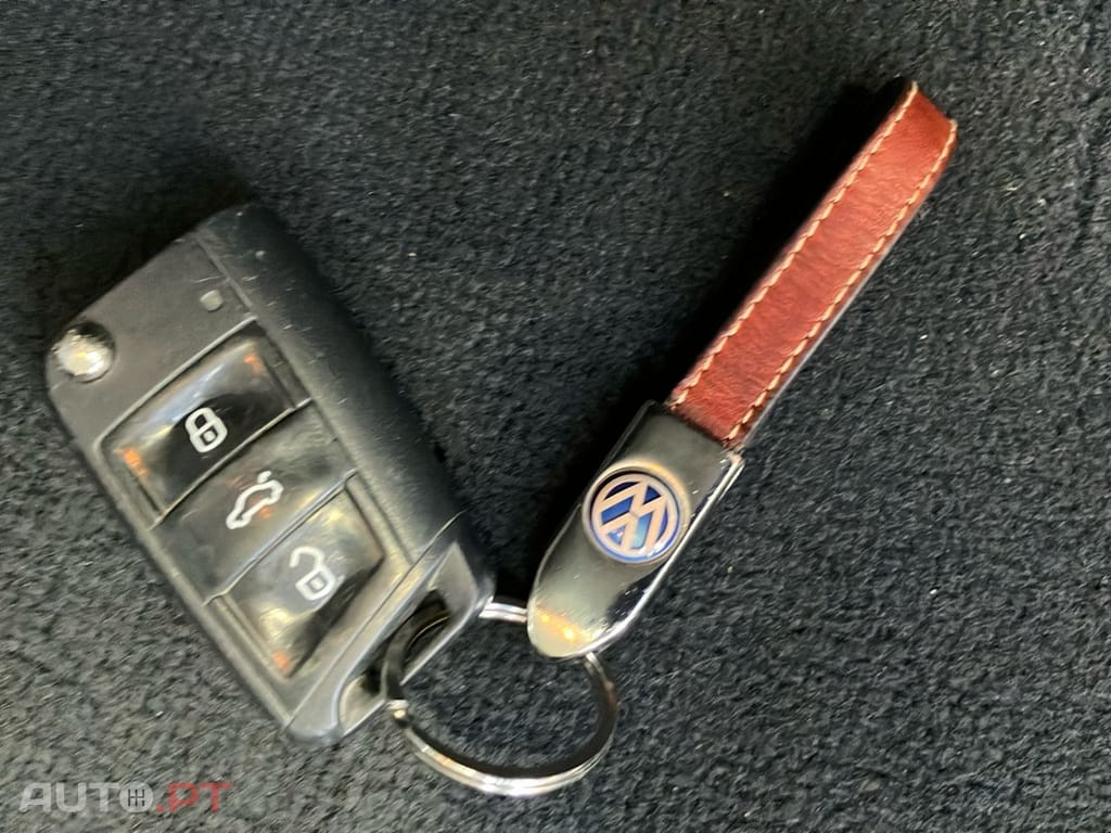 Volkswagen Polo 1.0 Confortline
