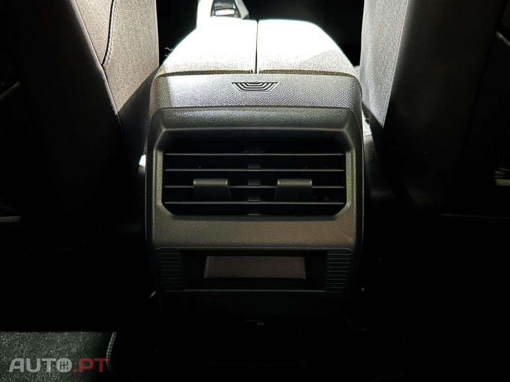 Peugeot E-3008 73 kWh GT