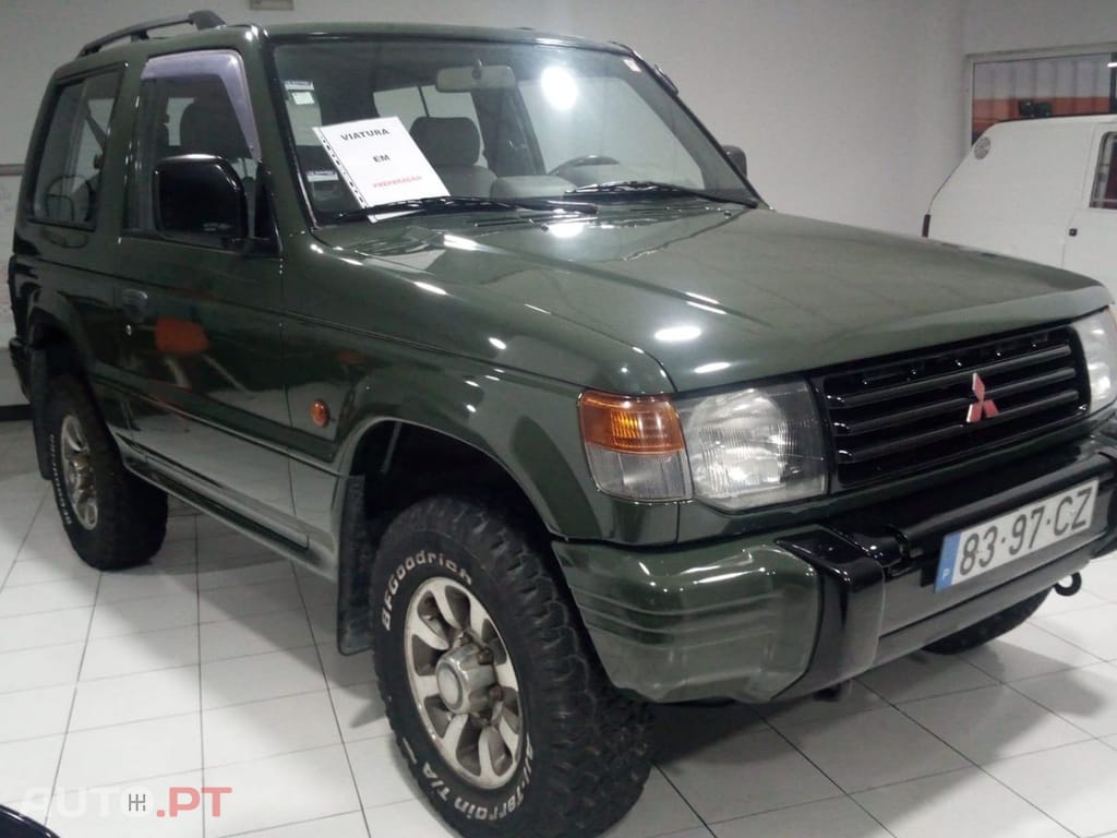 Mitsubishi Pajero 2.5 TD GLX