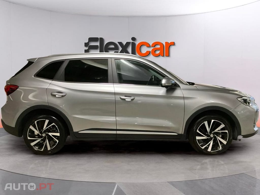 MG ZS 1.5 Hybrid+ Luxury