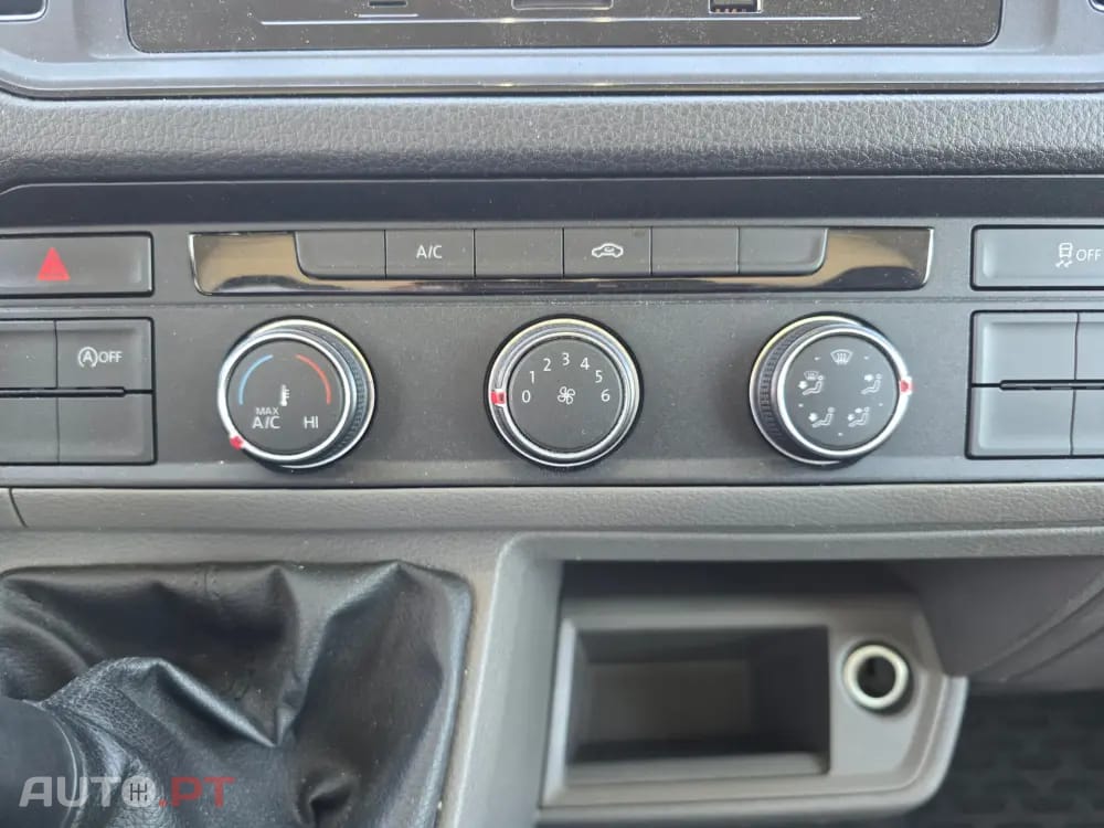 Volkswagen Crafter 35 2.0 TDI CD L3 Médio
