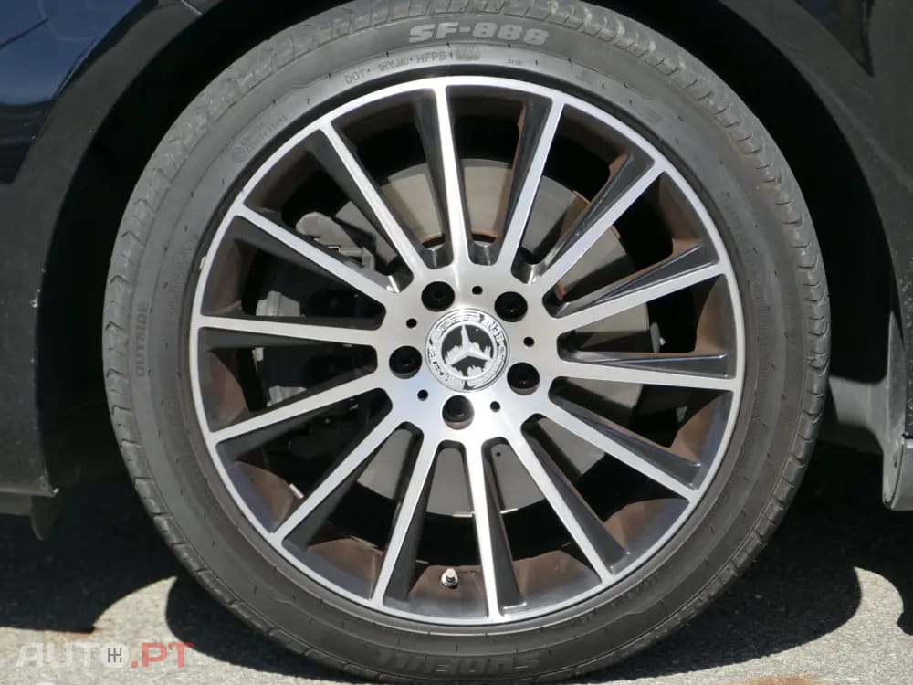 Mercedes-Benz A 250 e