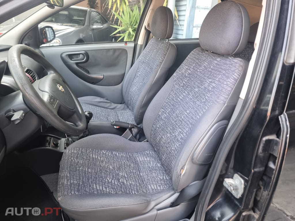 Opel Corsa 1.2 16V City