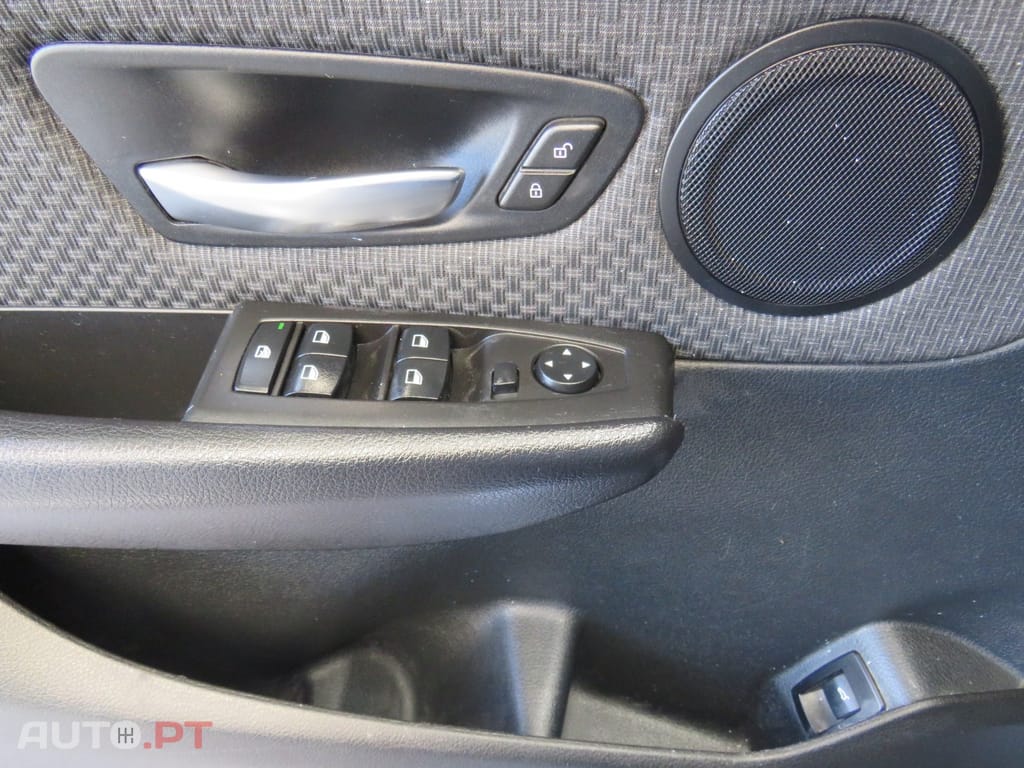 BMW 216 d 7L Advantage