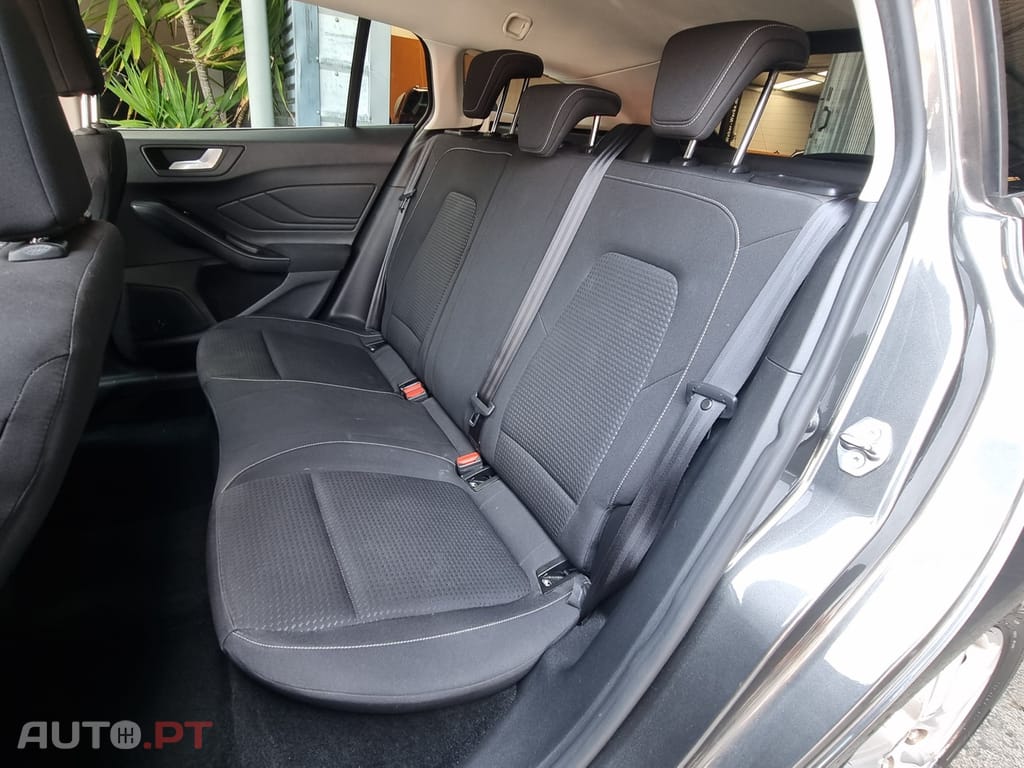 Ford Focus SW 1.5 TDCi EcoBlue Titanium