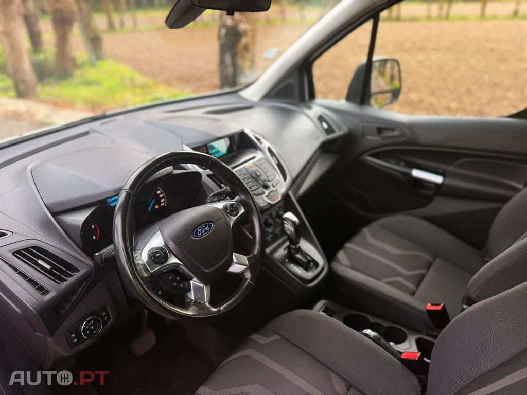Ford Tourneo Grand 1.5 TDCi Trend Powershift