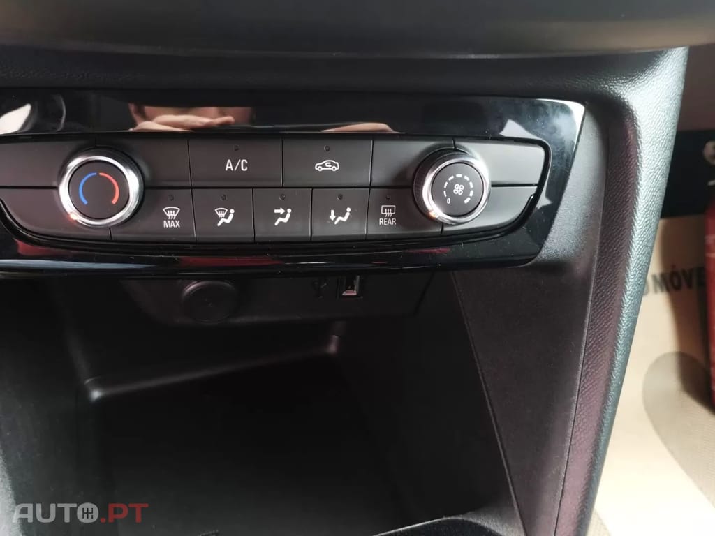 Opel Corsa 1.2 Business Edition