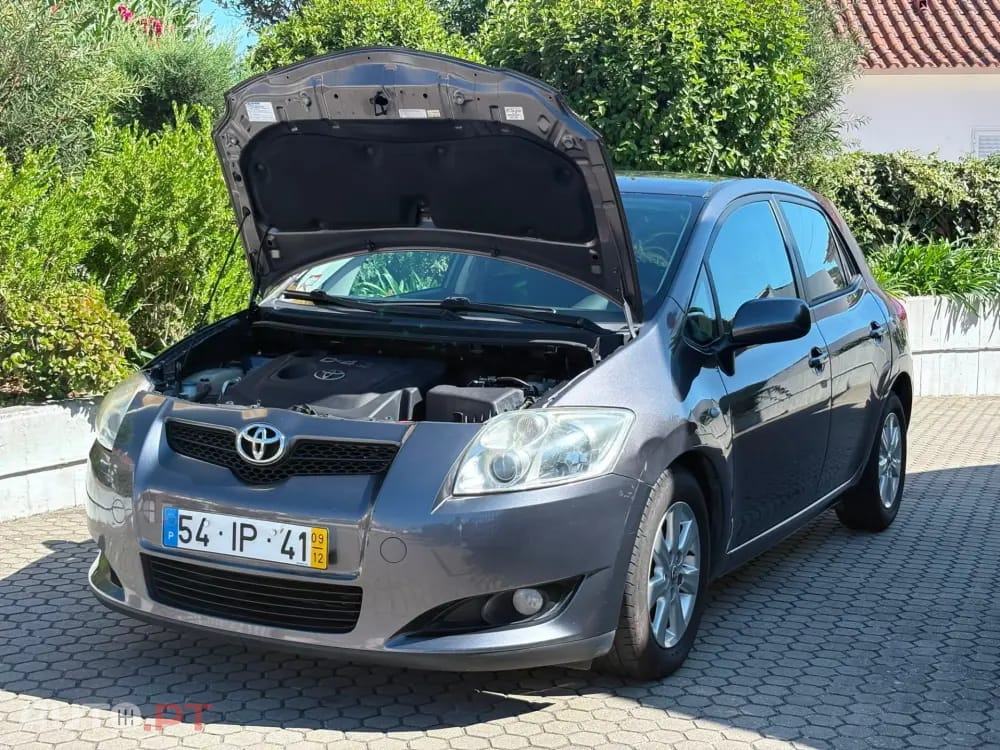 Toyota Auris 1.4 D-4D Sol