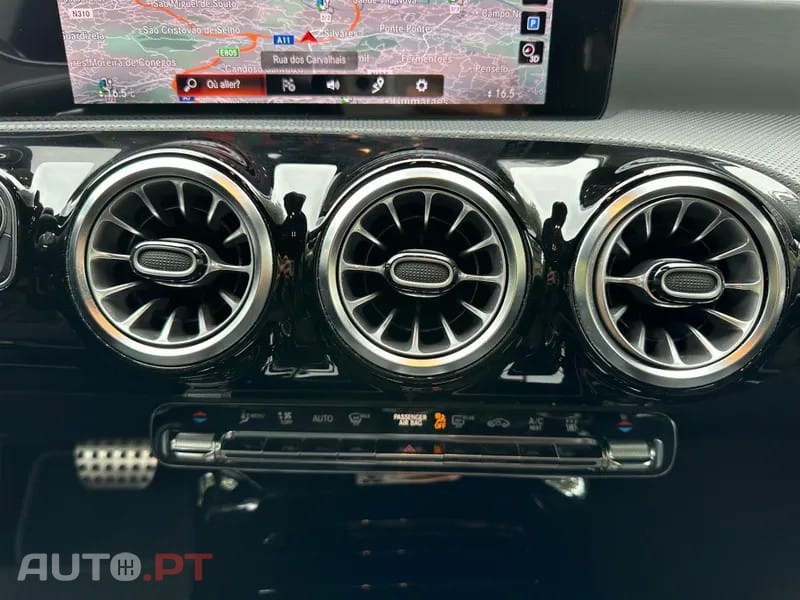 Mercedes-Benz A 250 e AMG Line