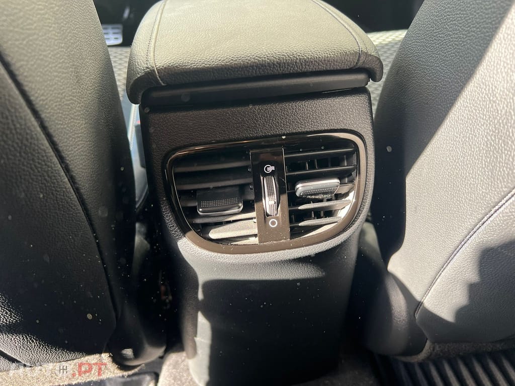 Kia Xceed HYB 1.6 GDI ISG PHEV BCK&WHT EDITION DCT6