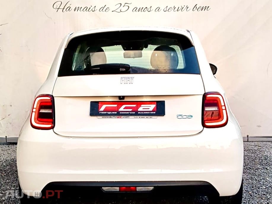 Fiat 500e 500e 42kWh ICON