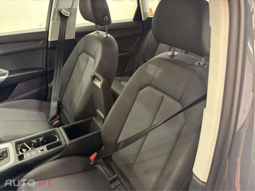 Audi Q3 35 TDI S tronic