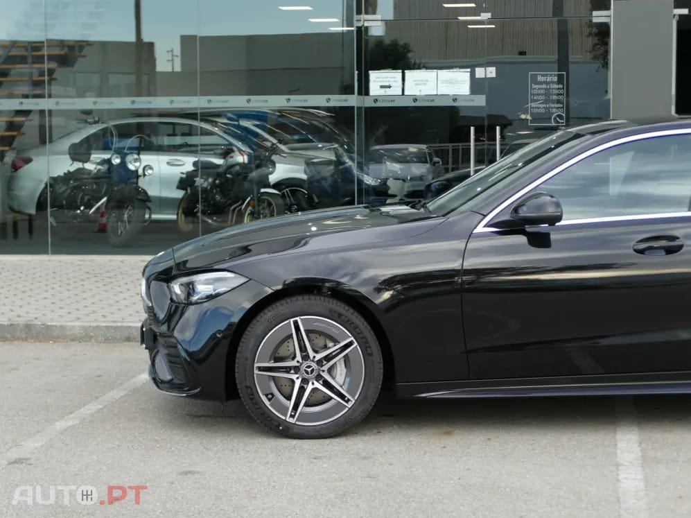 Mercedes-Benz C 300 e AMG Line