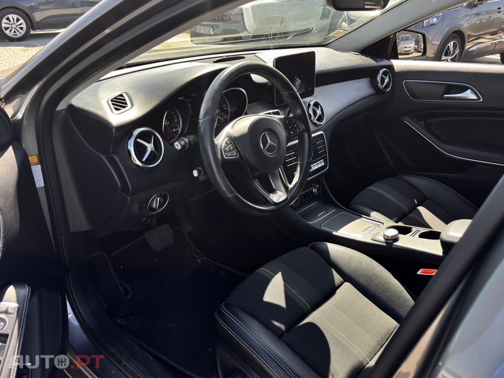 Mercedes-Benz GLA 200 d Urban Aut.