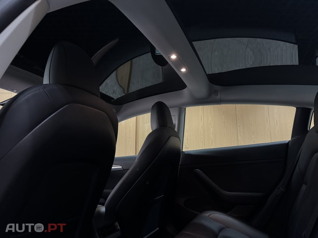 Tesla Model 3 Long Range Tração Integral