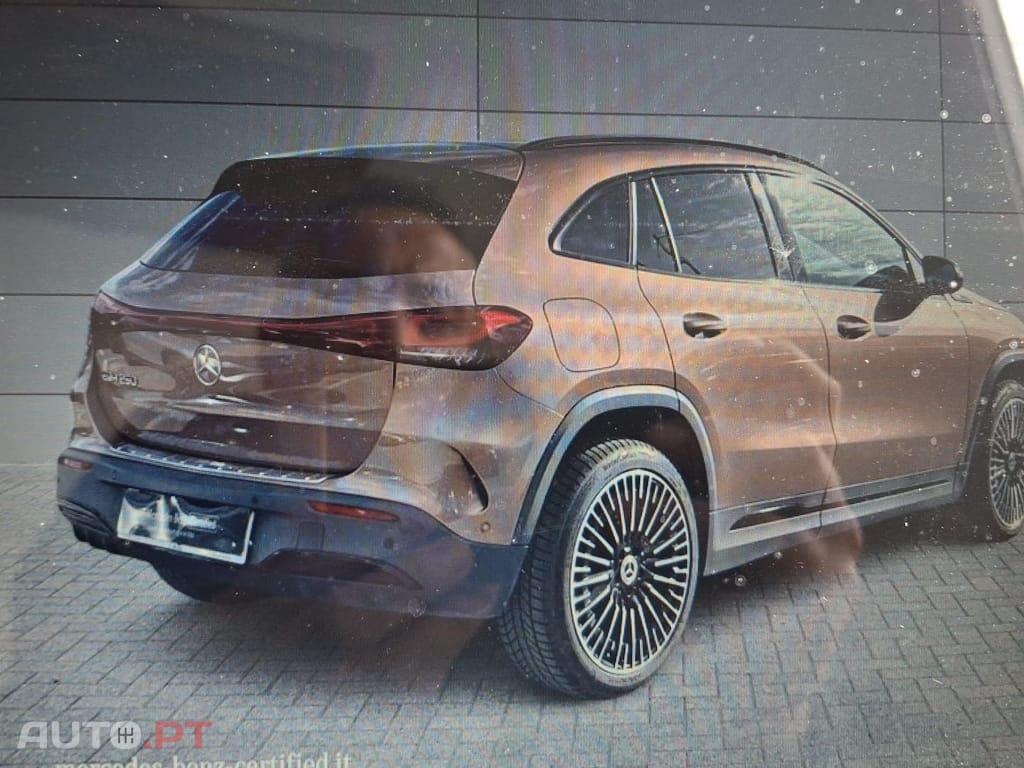 Mercedes-Benz EQA 250 AMG Line