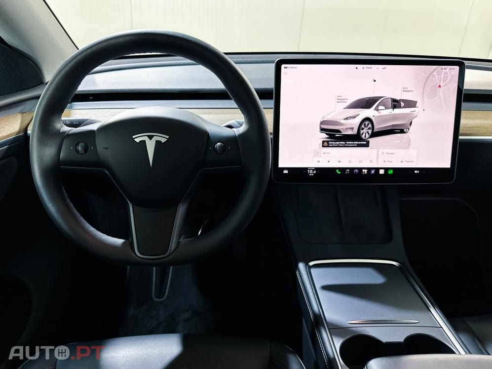 Tesla Model Y Standard