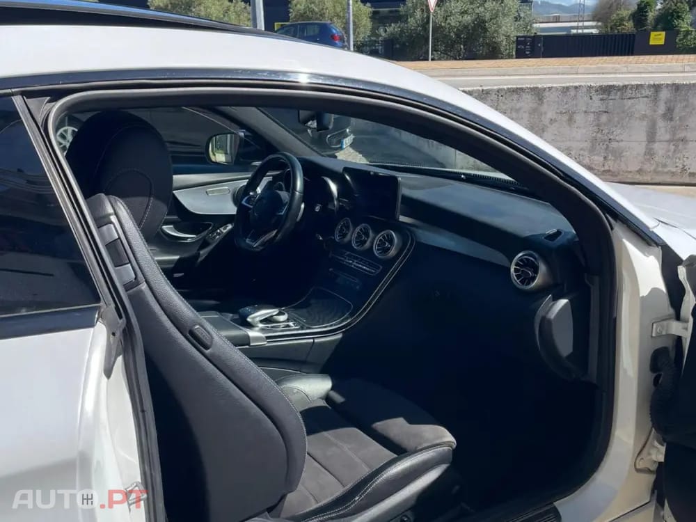 Mercedes-Benz C 220 d 9G-TRONIC AMG Line
