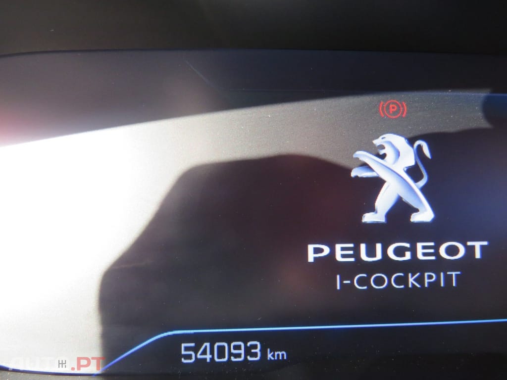 Peugeot 5008 1.5 BlueHDi Allure