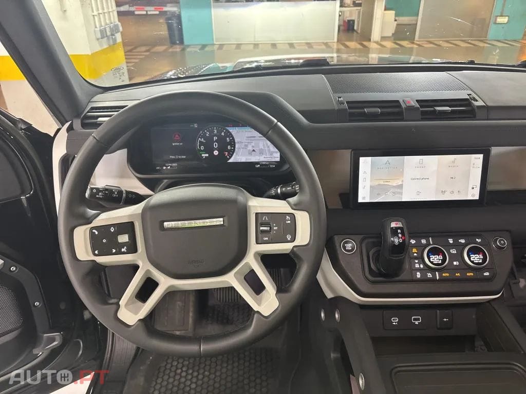 Land Rover Defender 2.0 P400e 110 AWD XS Edition