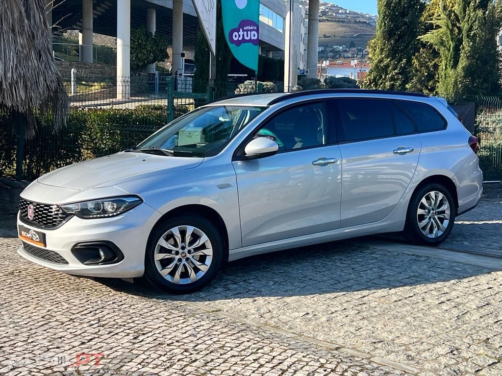 Fiat Tipo 1.3 M-Jet Lounge Tech J17