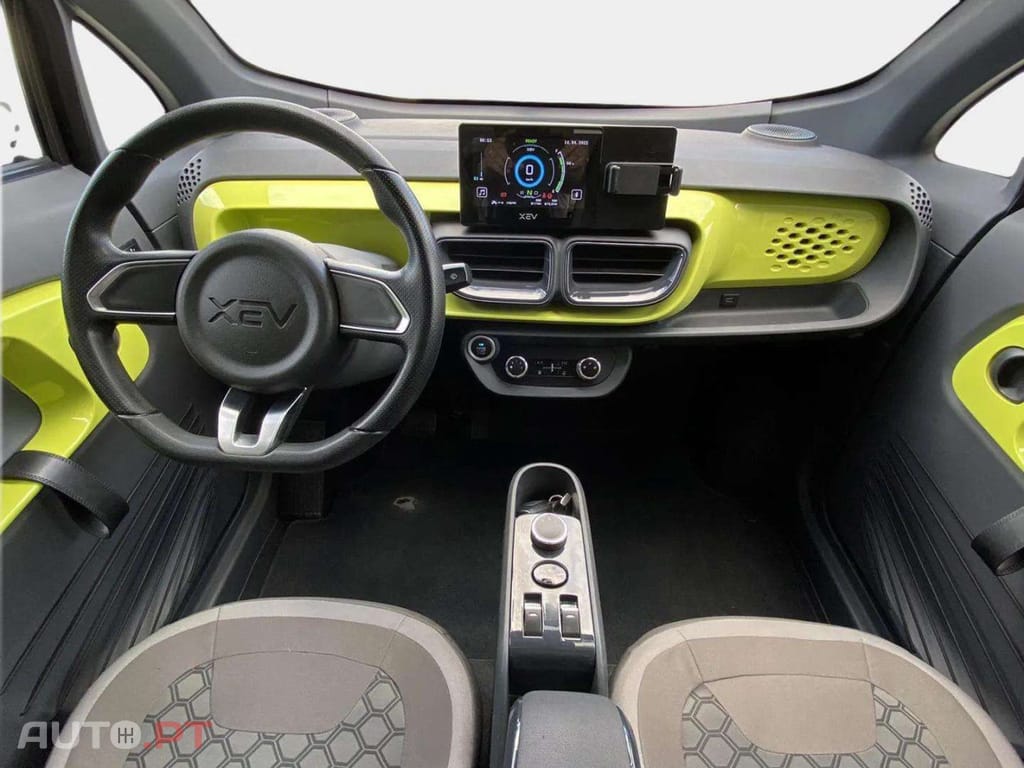 XEV Yoyo ESTANDAR 15KW