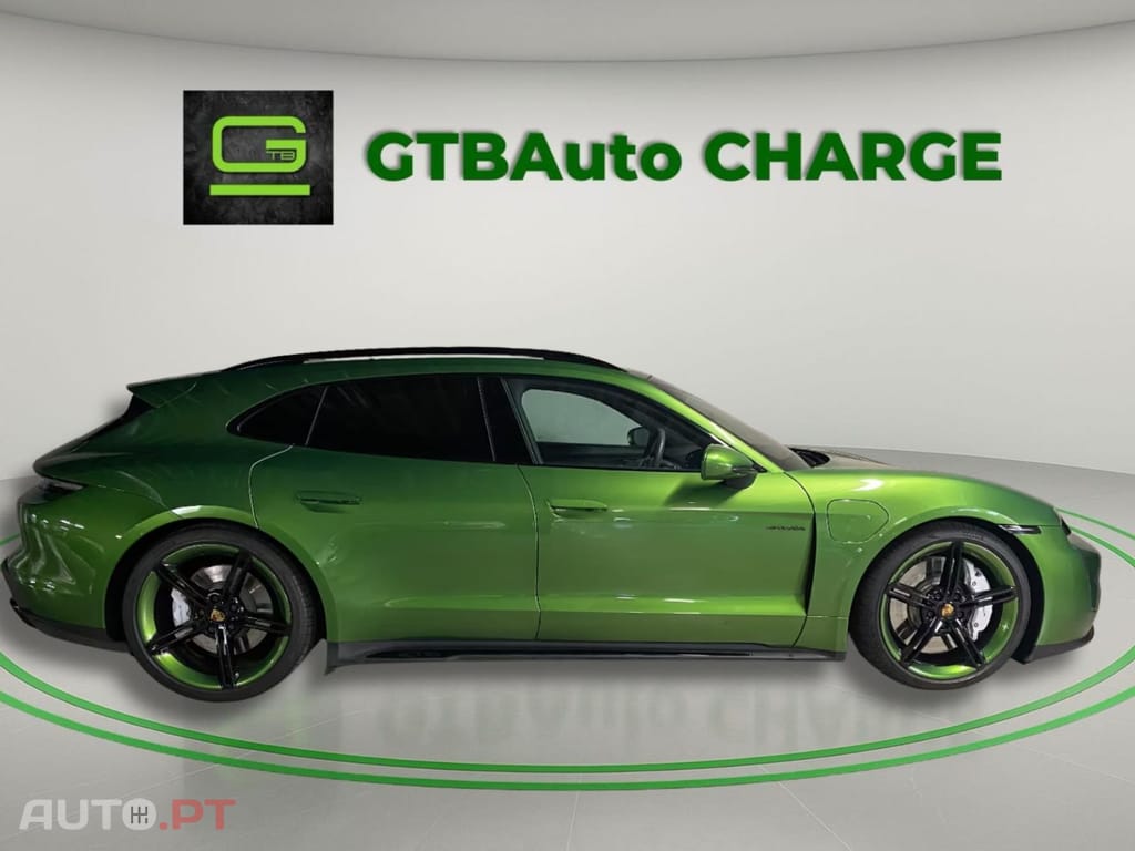 Porsche Taycan GTS I.V.A DEDUTIVEL 