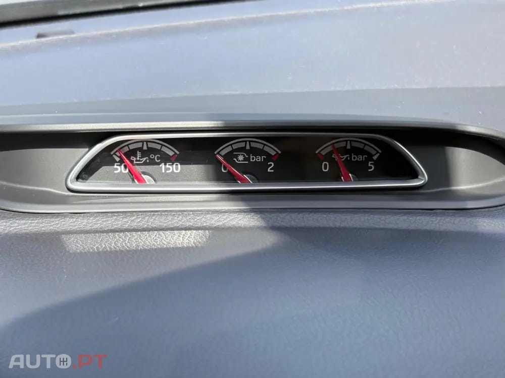 Ford Focus 2.0 EcoBoost ST c/ Pack Pele Desportiva