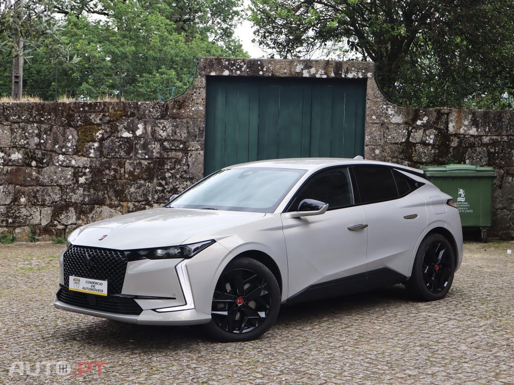DS DS4 E-Tense Performance Line EAT8