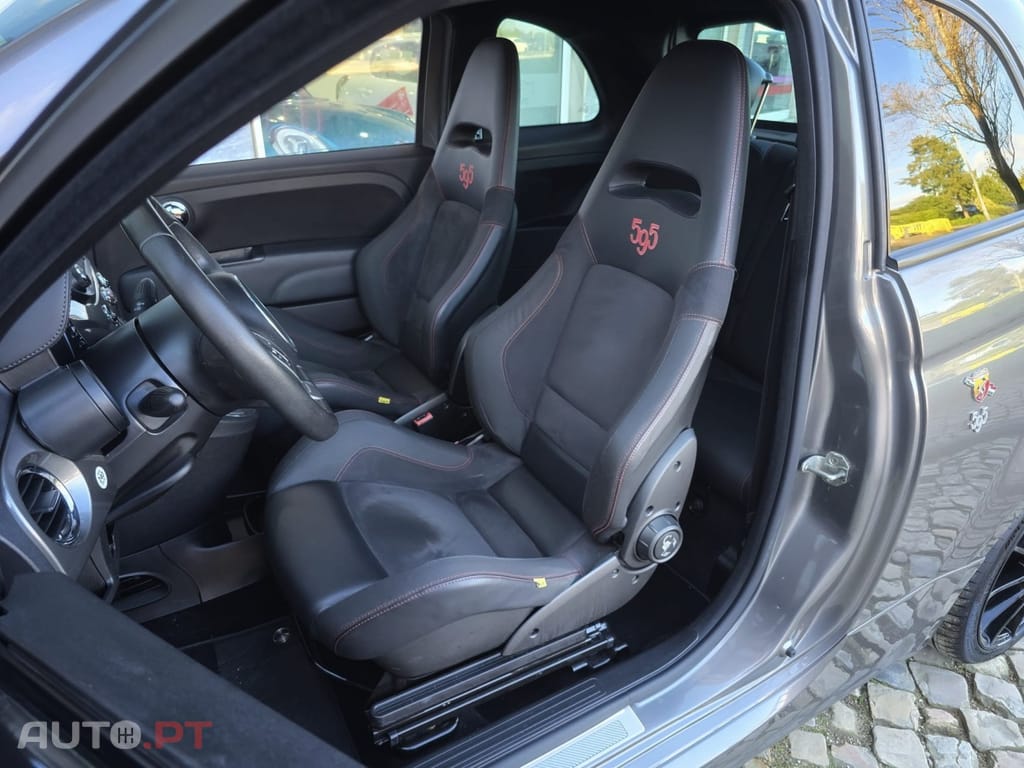 Abarth 595 1.4 T-Jet Turismo