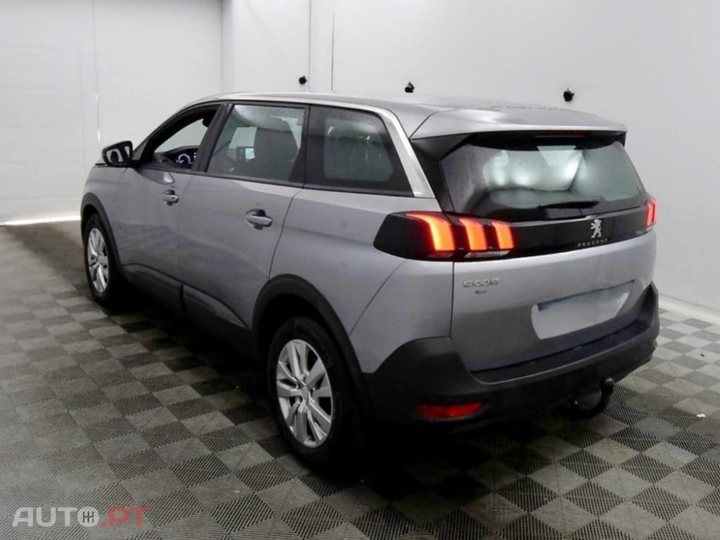 Peugeot 5008 BlueHDI 130 EAT8 Allure Business-Pack