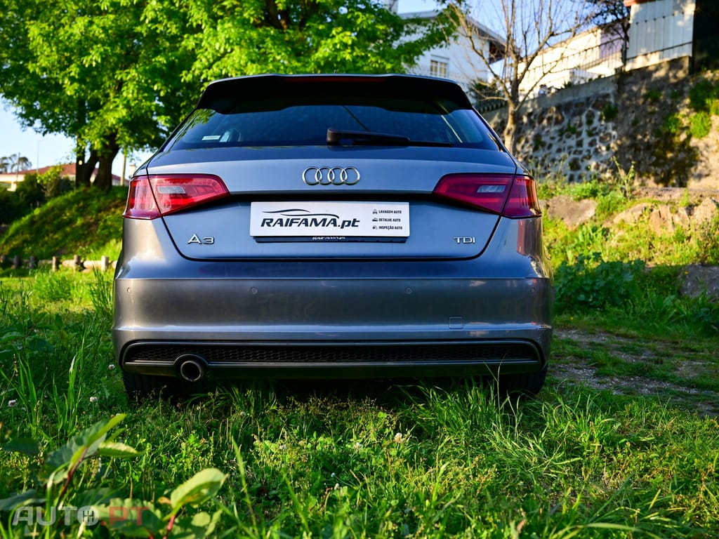 Audi A3 Sportback 1.6 TDi S-line